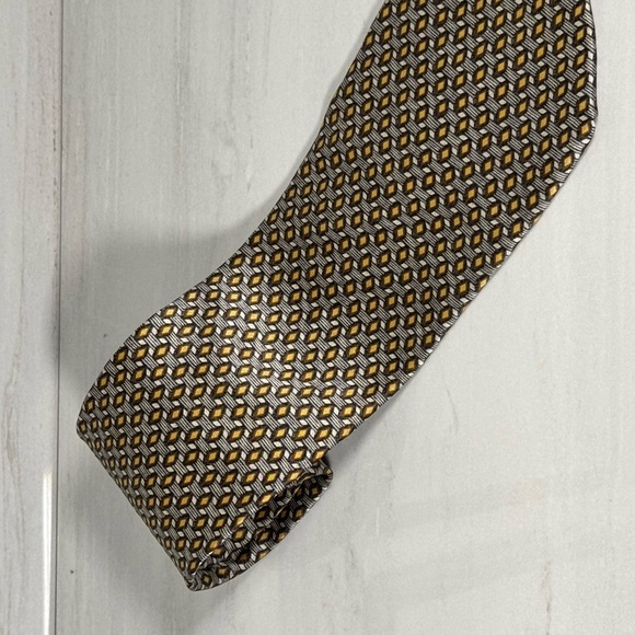 Other - John Henry Gold and Black Geometric Tie Accessory